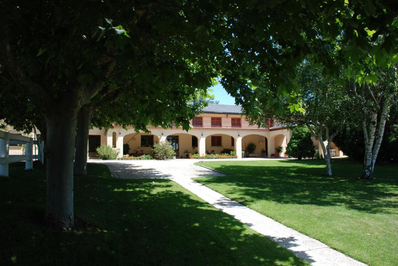 B&B Yeguada La Parrilla Эскориал Экстерьер фото